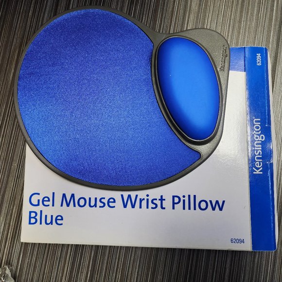 [NEW] Kensington Mouse Gel Wrist Pillow - Blue - Picture 1 of 2